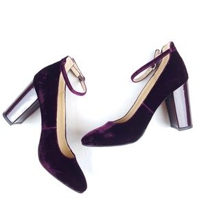 Marc Fisher Womens Samy Crushed Velvet Block Heels